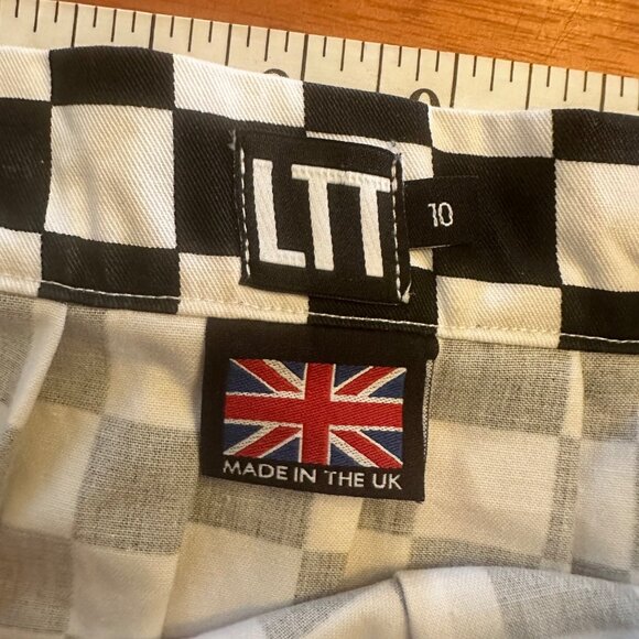LTT black white check pattern pleated mini skirt hardware punk goth sz 10 - Picture 5 of 7